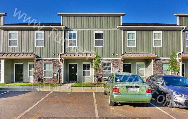 317 HIGH GRV WAY