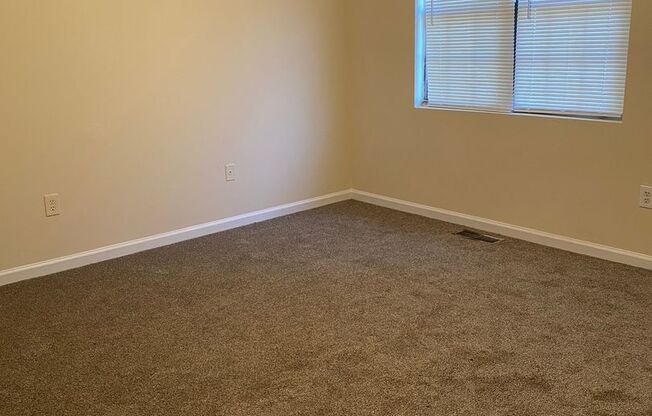 2 Bedroom 2.5 Bath Townhome in Austell