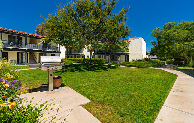 1 bed, 1 bath, 720 sqft, $2,053, Unit 03