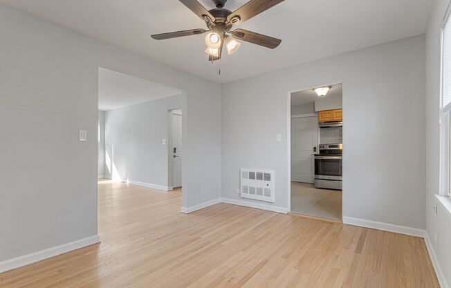 7630 - 38 N Eastlake Ter