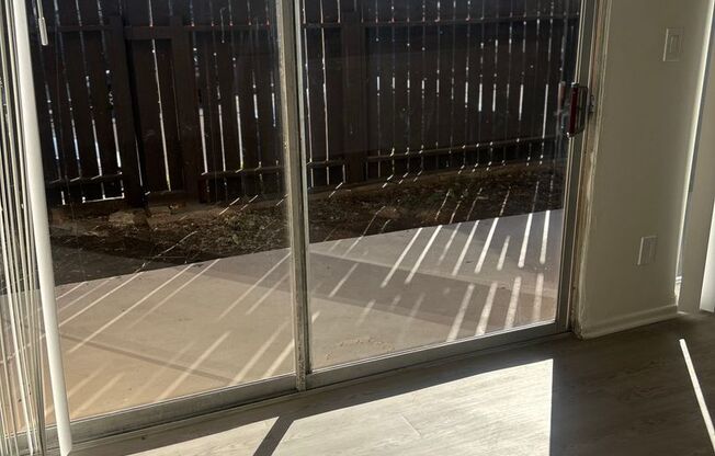 1 bed, 1 bath, $2,000, Unit 218