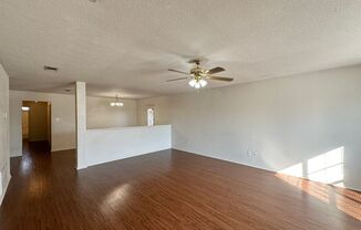 3 beds, 2 baths, $1,400