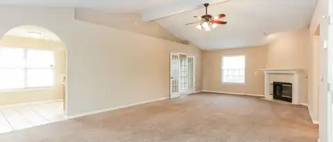 1227 BAY BREEZE DR