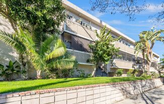 1 Month Free! Renovated Units in Central Van Nuys