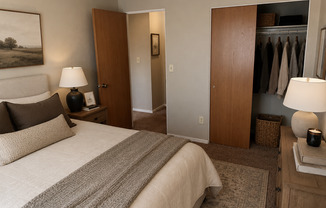 2 beds, 1 bath, 720 sqft, $1,125