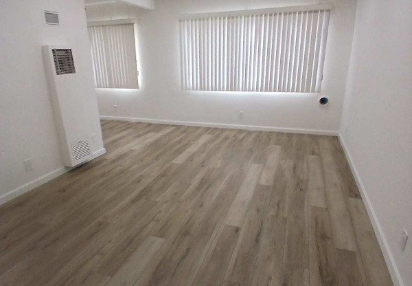 820 S ROSEMEAD BLVD