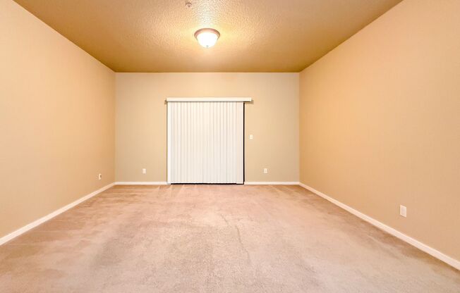 2 beds, 2 baths, 1,090 sqft, $1,600, Unit 523-05