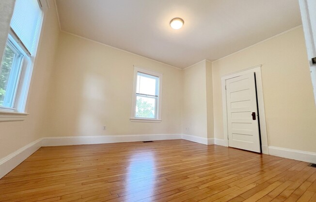 2 beds, 1 bath, 1,100 sqft, $2,550, Unit 1