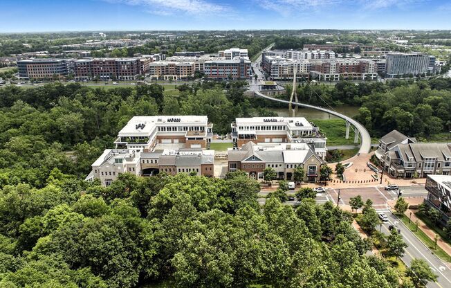 Luxury Condo in Dublin's Coveted Bridge Park - Premium Living Awaits