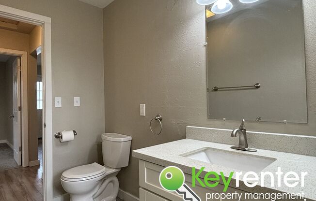 2 beds, 1 bath, $2,700