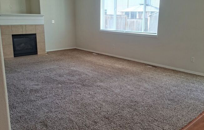 3 Bedroom Home - Nice back yard -  no applications pending available now !