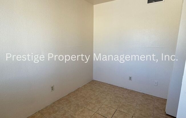 2 beds, 1 bath, 624 sqft, $795, Unit 2732