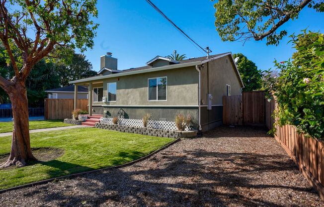 3 Bed / 2 Bath San Mateo home in North Shoreview area. YouTube tour!!