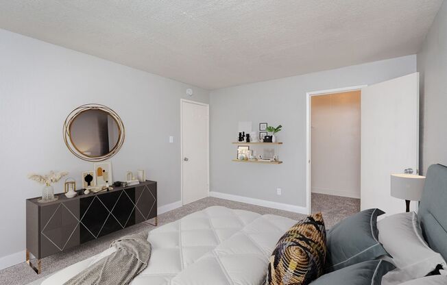 1 bed, 1 bath, 575 sqft, $1,275, Unit 43