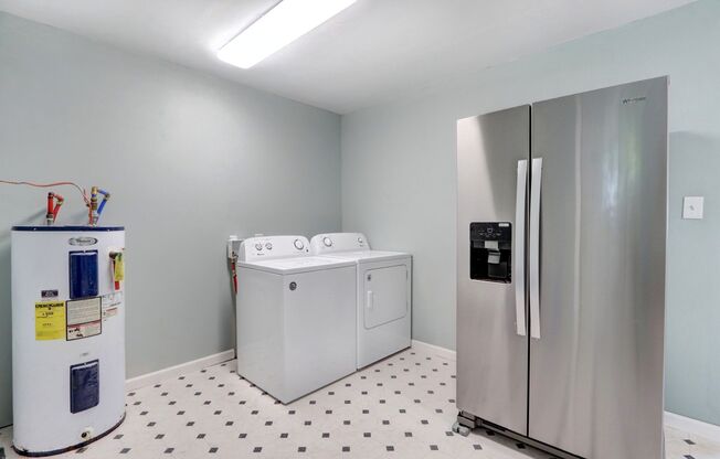 Nice Three Bedroom Single Family - Fenced Yard