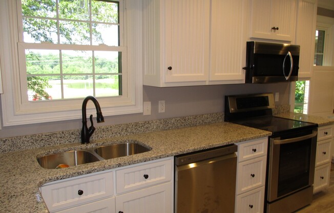 3 Bedroom 2 Bath Home For Rent Across From The Golf Club!