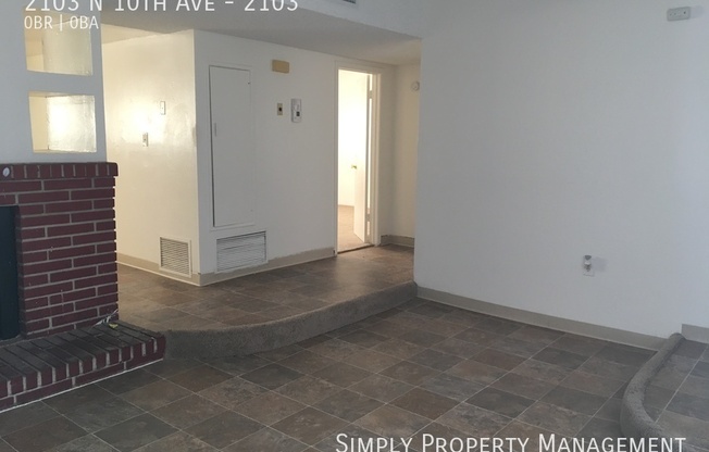 2103 N 10 AVE
