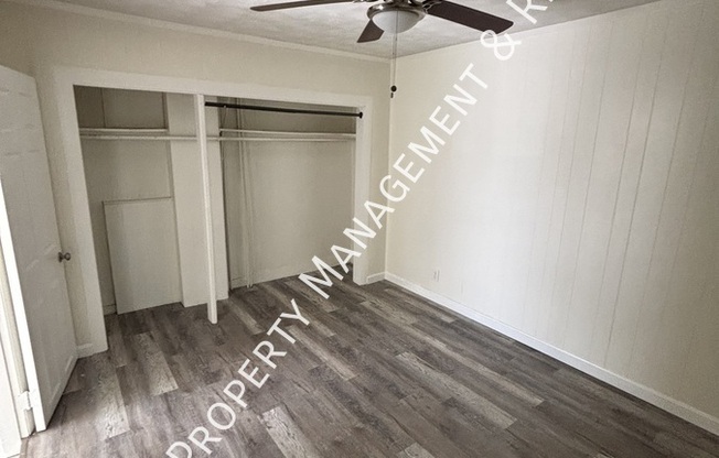 27 MONTCALM AVE