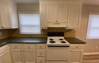 3 beds, 1 bath, $1,895