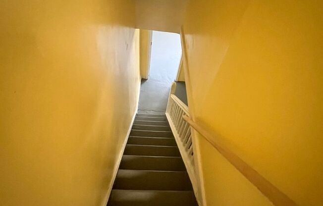 Renovated 3BR / 2BA Townhome for Rent – $1,325/month