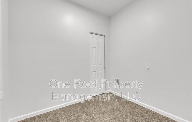 324 N HARDESTY
