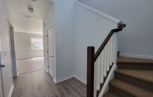 Bright, Spacious 4 bedroom in Poulsbo