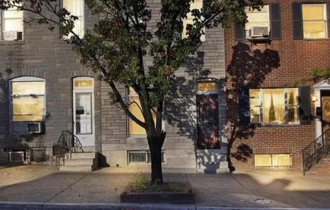 22 S HIGHLAND AVE