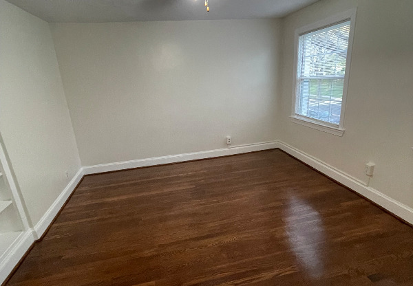 4630 New Hampshire Ave, NW Upper Level