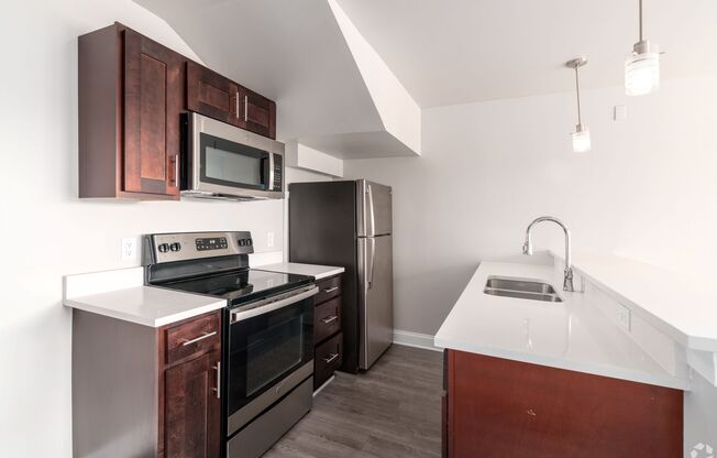 1 bed, 1 bath, $1,389, Unit 1303 B