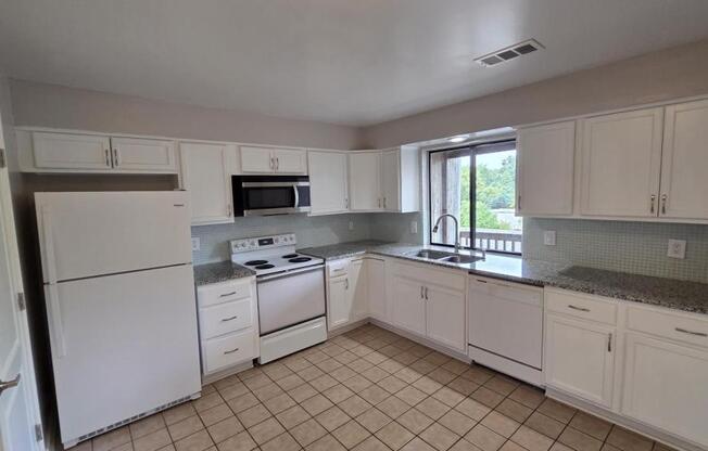 12828 W 110 TERRACE