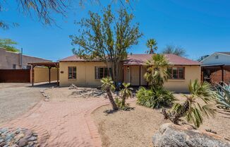 Great Central Location- Spacious & charming 3 bdrm/2 bath, minutes from UA/Downtown!