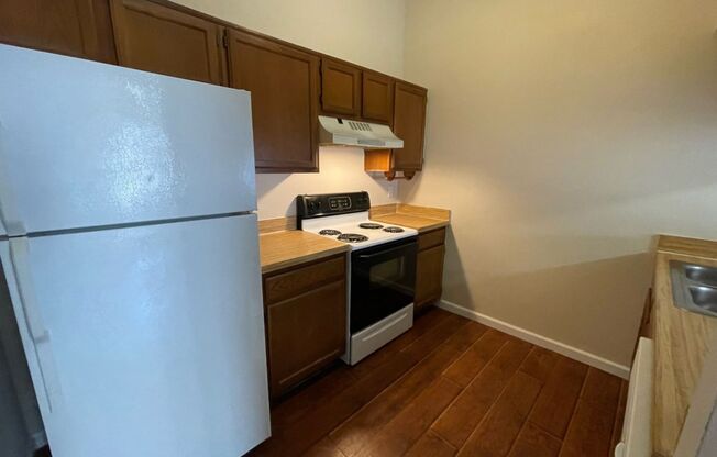 2 beds, 2 baths, $1,650