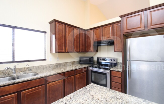 1483 W ORCHID LN