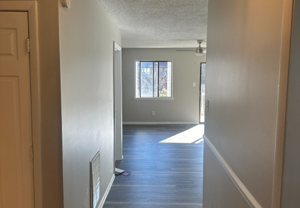 4720 WALDEN POND DR