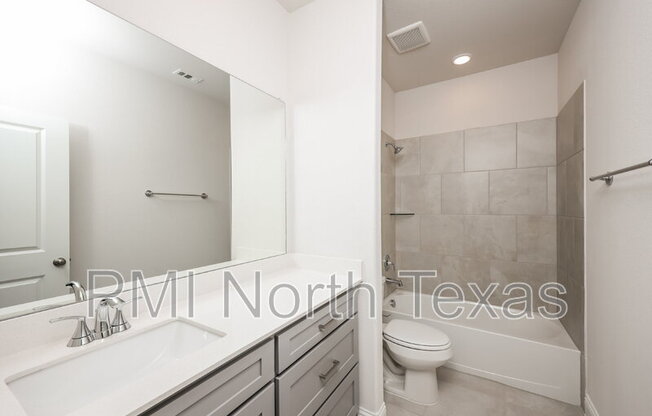 3212 CORDELIA DR