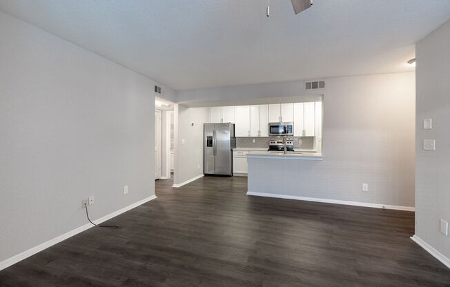 1 bed, 1 bath, 525 sqft, $1,100, Unit 1019