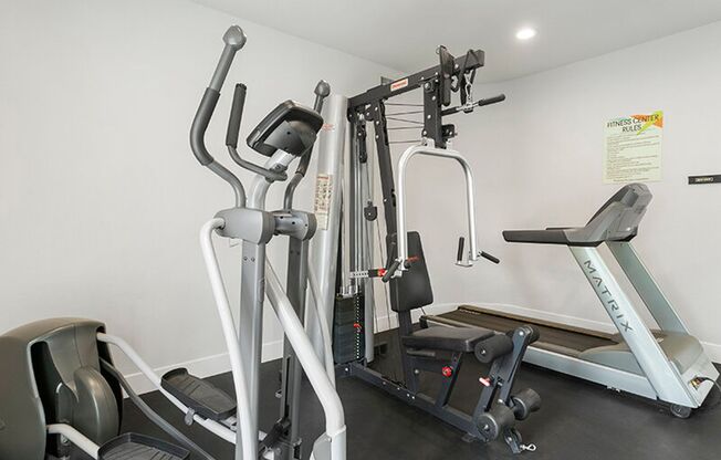 2 beds, 2 baths, $1,575, Unit 221