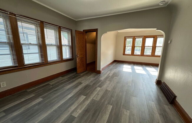 3238 S 7 ST