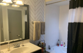 4067 S FOUR MILE RUN DR