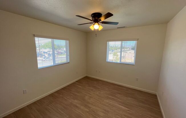 2 beds, 1.5 baths, $2,600