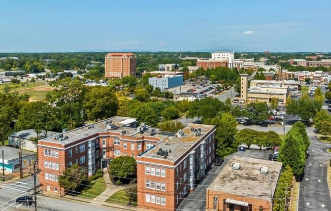 1 bed, 1 bath, 600 sqft, $895, Unit 305- Income Restricted 80% AMI