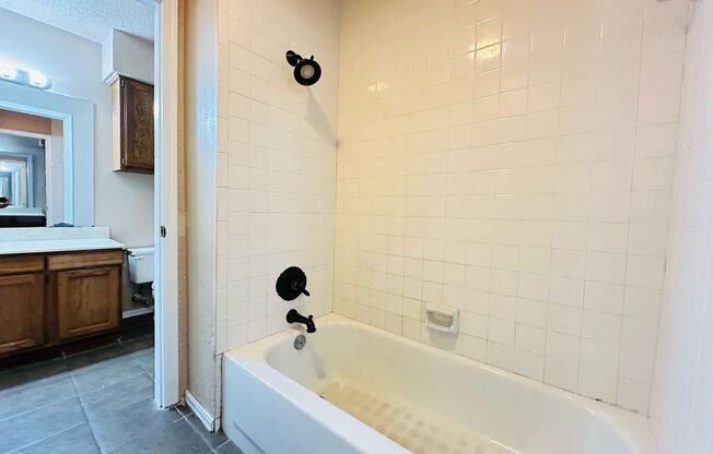 2 beds, 2 baths, $1,245, Unit # 19
