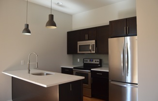 1 bed, 1 bath, 800 sqft, $1,395, Unit 306