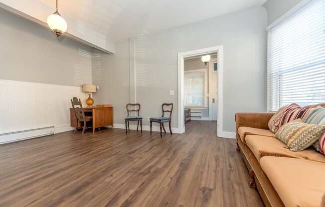 1402-1406 SW 12th Ave
