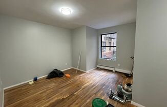 1 bed, 1 bath, $2,350, Unit 1I