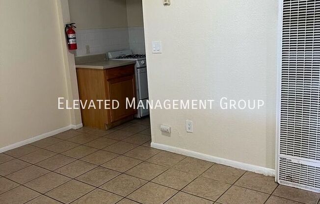 1024 ALVARADO DR SE