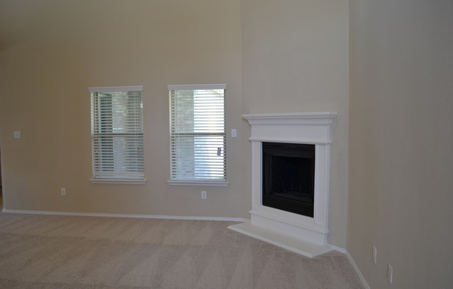 House for Lease in Heartland Area!