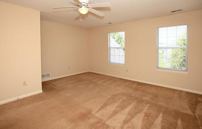 3 beds, 2.5 baths, 1,550 sqft, $2,095