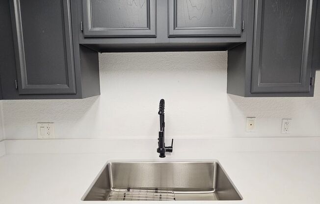 1 bed, 1 bath, $1,495, Unit # 208