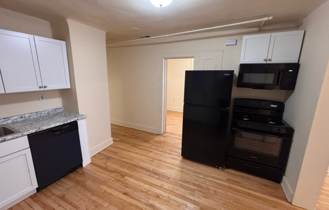3 Bedroom Pet Friendly in Bridgeport